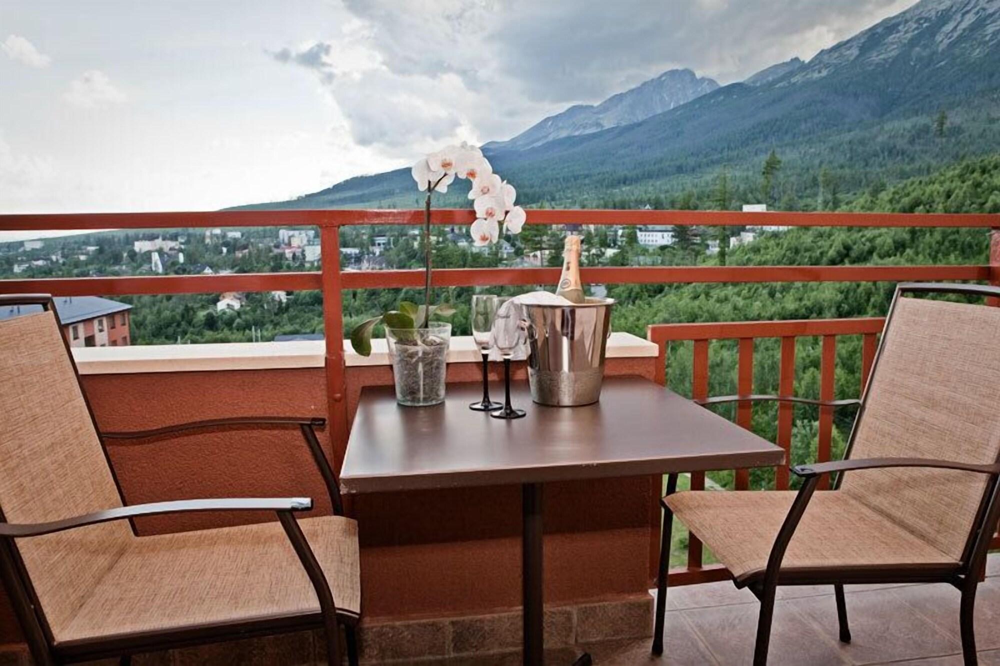 Grand Hotel Bellevue Vysoke Tatry Exterior photo